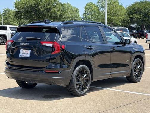 Ebony Twilight Metallic 2024 GMC Terrain SLE