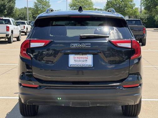 Ebony Twilight Metallic 2024 GMC Terrain SLE
