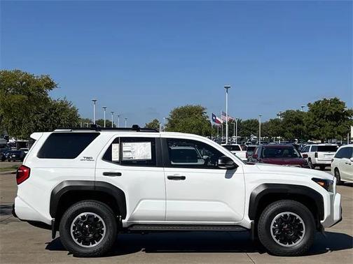 2025 Toyota 4Runner TRD Off Road