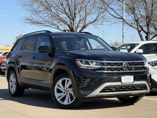 2023 Volkswagen Atlas 3.6L SE w/Technology