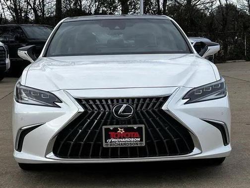 2022 Lexus ES 350 Ultra Luxury