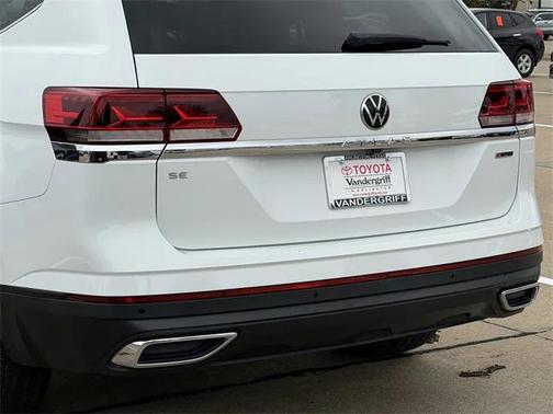 2022 Volkswagen Atlas 2.0T SE w/Technology 4MOTION