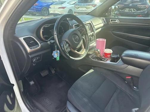 2017 Jeep Grand Cherokee Laredo