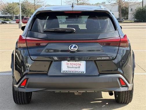 2022 Lexus UX 250h Base