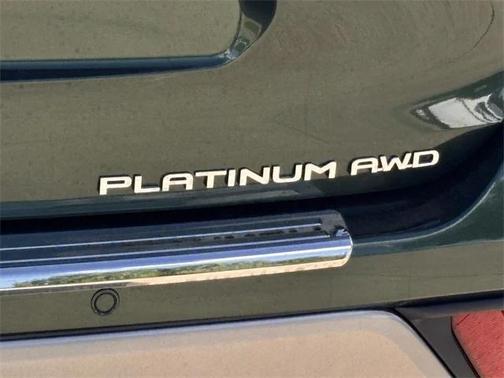 2025 Toyota Highlander Platinum