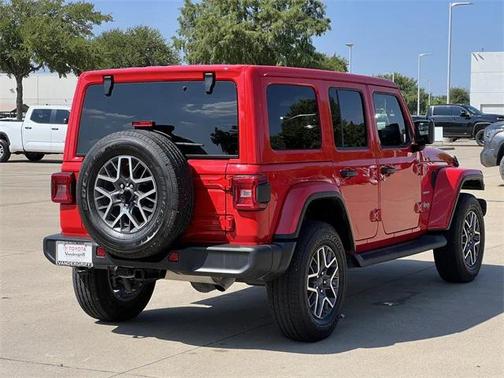 2024 Jeep Wrangler 4-Door Sahara 4x4