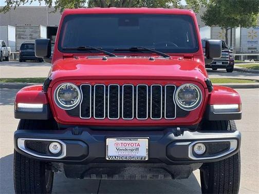 2024 Jeep Wrangler 4-Door Sahara 4x4