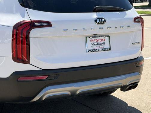 Glacial White Pearl 2021 Kia Telluride EX