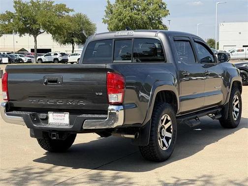 2017 Toyota Tacoma SR5