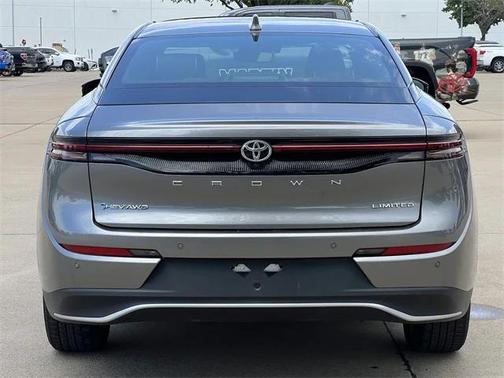 2024 Toyota Crown XLE