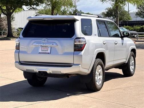 2022 Toyota 4Runner SR5