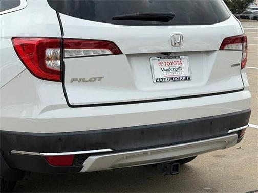 2020 Honda Pilot Touring 8-Passenger