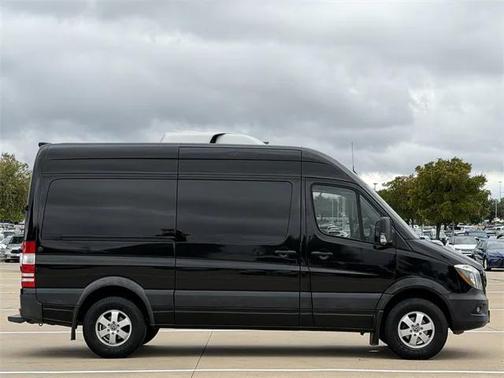 2018 Mercedes-Benz Sprinter 2500 Standard Roof