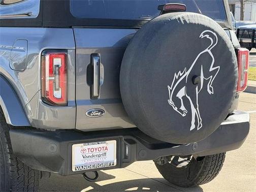 2022 Ford Bronco Outer Banks