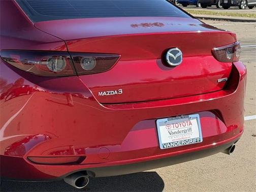 2019 Mazda Mazda3 FWD w/Preferred Package