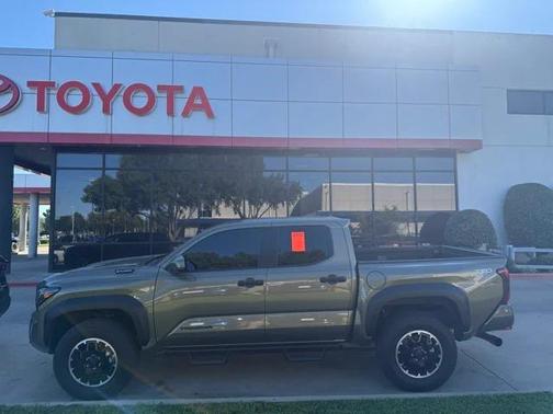 2025 Toyota Tacoma TRD Off Road