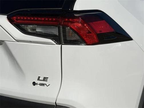 2025 Toyota RAV4 Hybrid LE