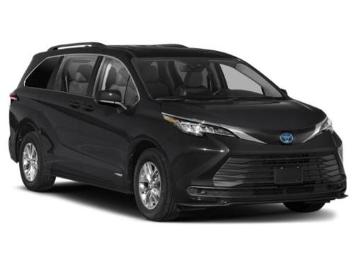 2024 Toyota Sienna LE