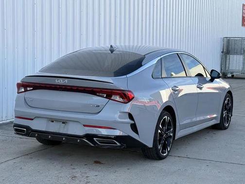 2022 Kia K5 GT-Line