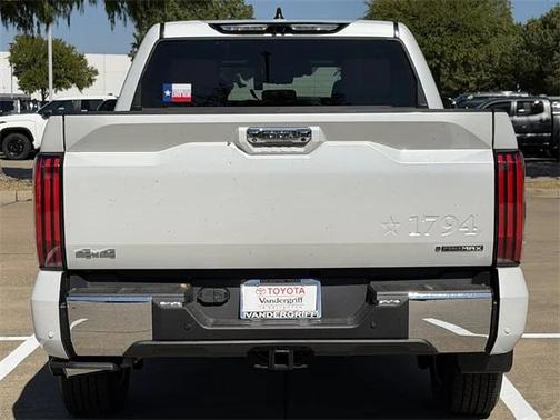 2026 Toyota Tundra Hybrid 1794 Edition