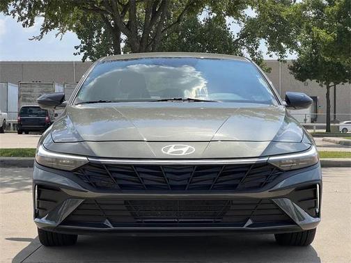 2025 Hyundai ELANTRA Sport