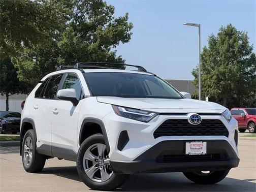 2023 Toyota RAV4 Hybrid XLE