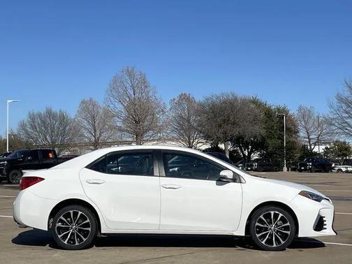 2018 Toyota Corolla SE