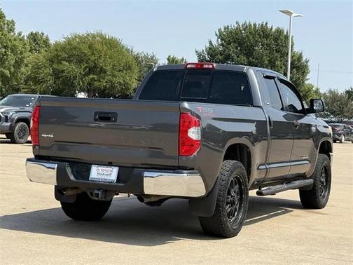 2016 Toyota Tundra SR5