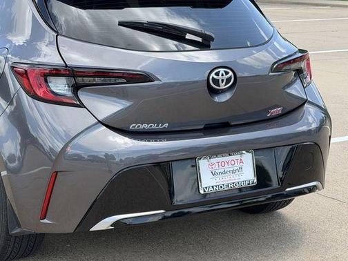 Magnetic Gray Metallic 2023 Toyota Corolla XSE
