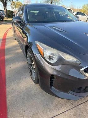 2019 Kia Stinger Base