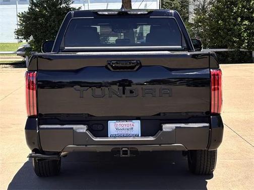 2023 Toyota Tundra Platinum