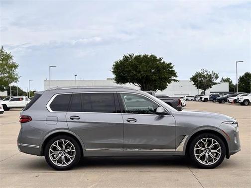 2023 BMW X7 xDrive40i