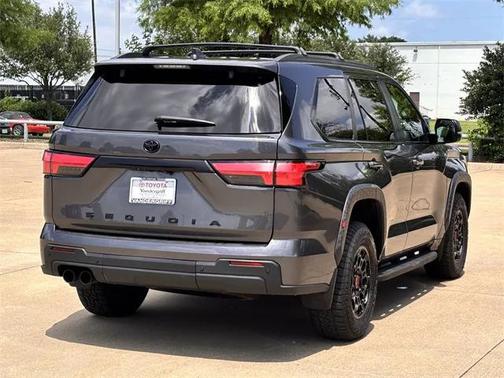 2024 Toyota Sequoia Base