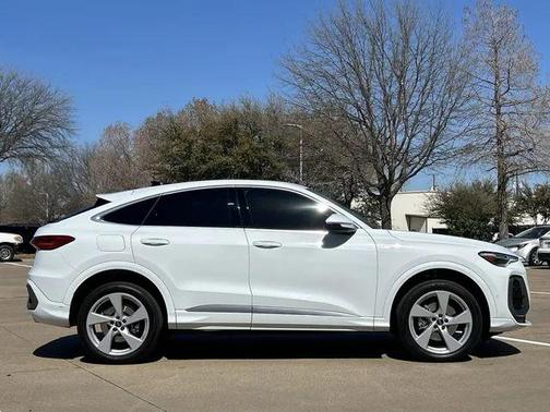 2025 Audi Q5 Premium Plus TFSI quattro S tronic