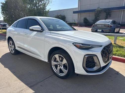 2025 Audi Q5 Premium Plus TFSI quattro S tronic