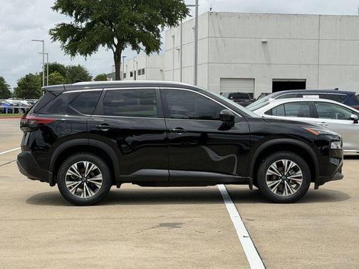 Super Black 2023 Nissan Rogue SV