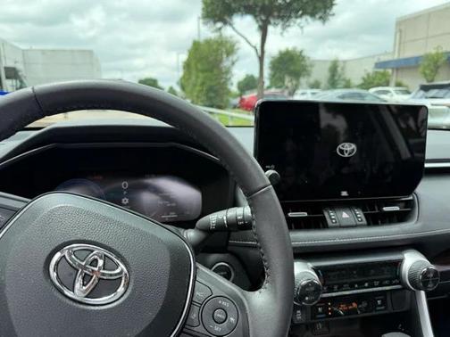 2024 Toyota RAV4 Hybrid Limited