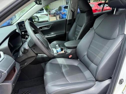 2024 Toyota RAV4 Hybrid Limited
