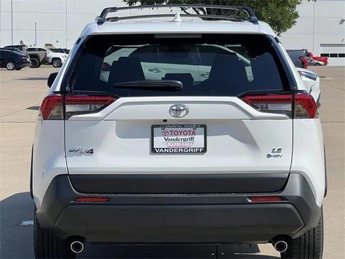 2025 Toyota RAV4 Hybrid LE