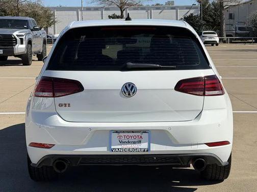 2019 Volkswagen Golf GTI 2.0T S 4-Door