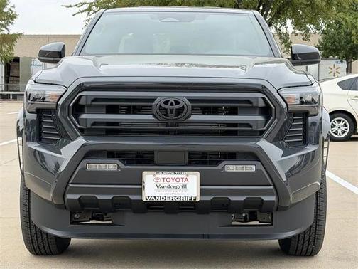 2025 Toyota Tacoma SR5