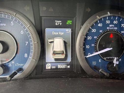 2019 Toyota Sienna XLE