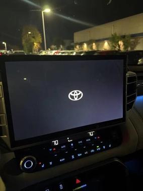 2023 Toyota Tundra Hybrid Capstone