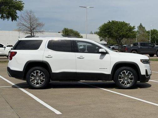 Summit White 2023 GMC Acadia FWD SLT