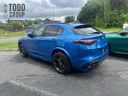 2023 Alfa Romeo Stelvio Quadrifoglio
