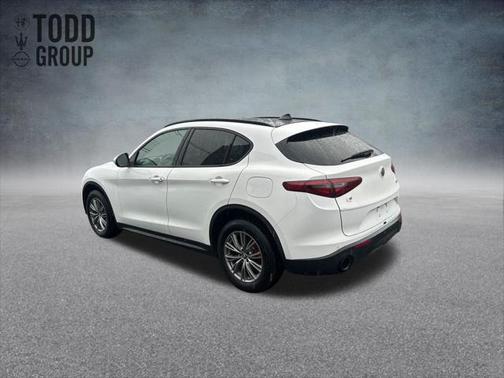 2022 Alfa Romeo Stelvio Sprint