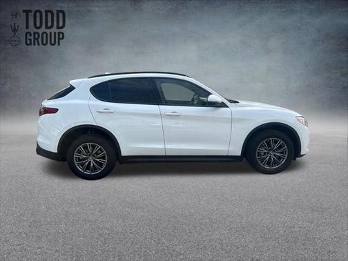 2022 Alfa Romeo Stelvio Sprint