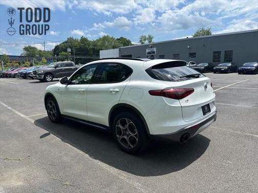 2022 Alfa Romeo Stelvio Ti