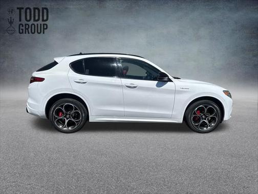 2022 Alfa Romeo Stelvio Ti