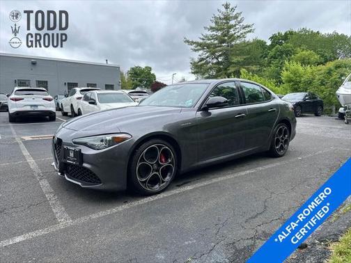 2022 Alfa Romeo Giulia Veloce